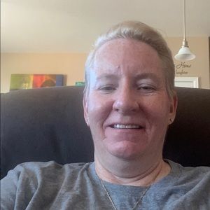 Meet your Posher, Jeanine